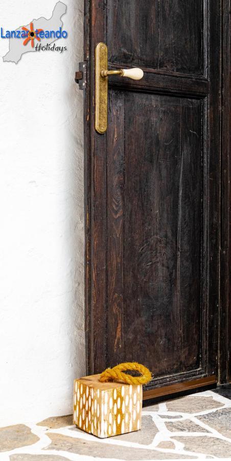 Vivienda Vacacional El Patio De Franky Teguise  Zewnętrze zdjęcie