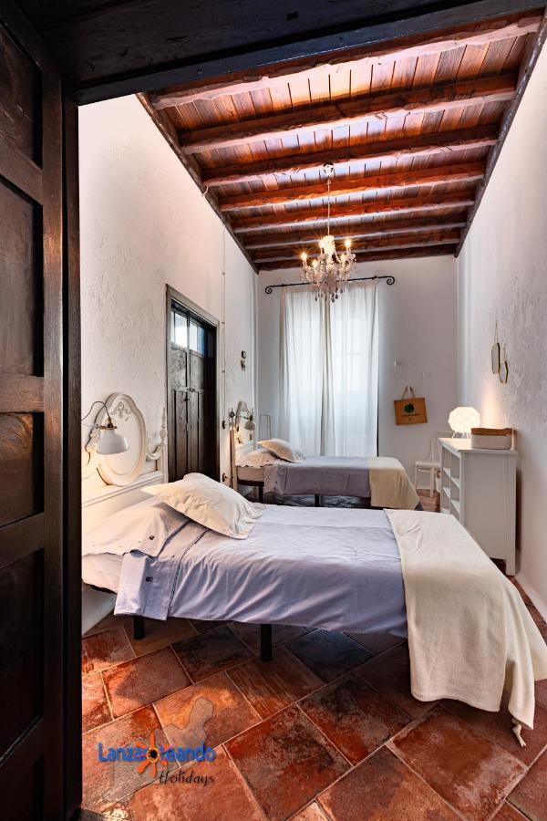 Vivienda Vacacional El Patio De Franky Teguise  Zewnętrze zdjęcie