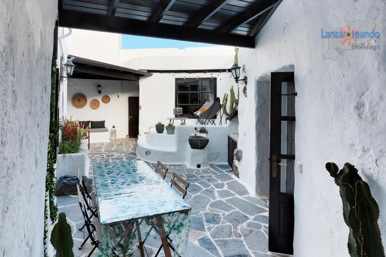 Vivienda Vacacional El Patio De Franky Teguise  Zewnętrze zdjęcie