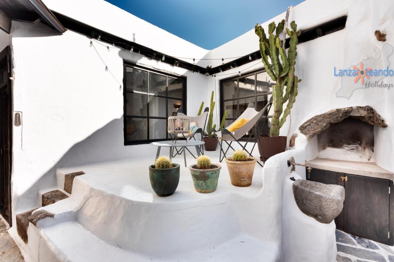 Vivienda Vacacional El Patio De Franky Teguise  Zewnętrze zdjęcie
